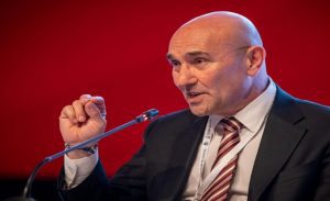 İzmir Büyükşehir Belediye Başkanı Tunç Soyer, İYİ parti İzmir Milletvekili