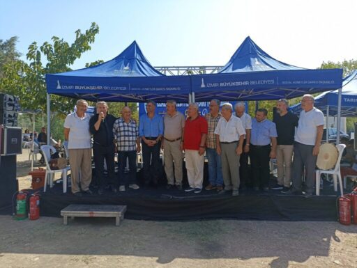 İzmir Elazığ kültür ve dayanışma derneğinin düzenlediği Cumhuriyetin 100. yıl