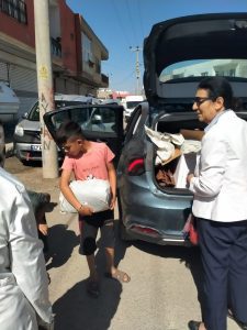 Yardım melekleri Mardin de… Edibe Dinçel yardımlara devam ediyor Edibe Dinçel ve yardım melekleri bu kez Mardin de hem