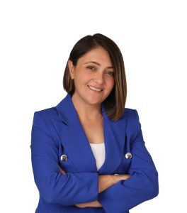 Yaklaşan yerel seçimler de Evka-4 mahallesinde muhtar adayı HATİCE TUZCU