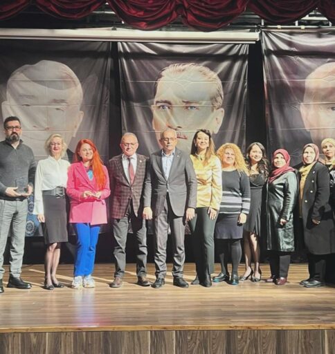 MHP Karşıyaka ilçe teşkilatı geleceğimizin teminatı gençler için harika bir