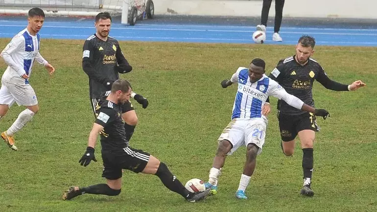 ALTAY TUZLA’DA KAYIP ; TUZLASPOR-2 ALTAY-0 Trendyol 1. Lig’in 19. haftasında Tuzlaspor, sahasında karşılaştığı Altay’ı 2-0