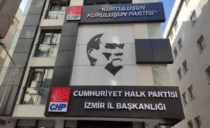 CHP Genel Merkezi’nin talimatı ile CHP İzmir İl Başkanı Şenol Aslanoğlu’nun,