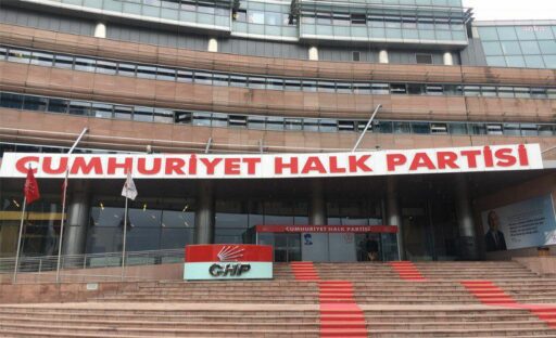 CHP, Pençe-Kilit Operasyonu’nda 9 askerin şehit olması nedeniyle ara verdiği