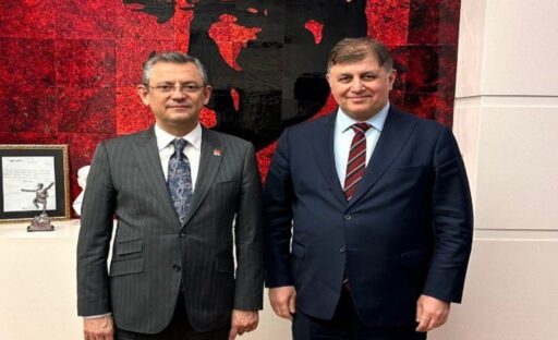 İzmir Büyükşehir Belediye Başkan adayı Cemil Tugay, “Bugün buradan tüm