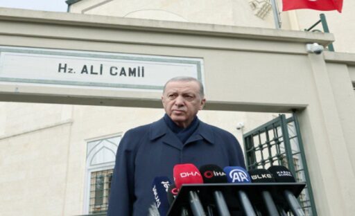 Cumhurbaşkanı Recep Tayyip Erdoğan, cuma namazının ardından açıklamalarda bulundu. Yerel