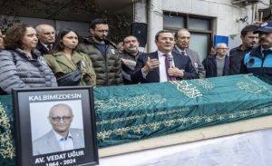 Konak Belediyesi eski Meclis Üyesi Avukat Vedat Uğur, emek verdiği