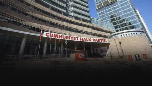 CHP Genel merkezi belediye meclis üyelerinin belirlenmesinde ‘isteğe bağlı’ önseçim