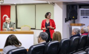 Cumhuriyet Halk Partisi Karabağlar Belediye Başkanı Adayı Helil Kınay, bugün