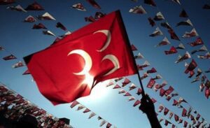 Partilerin aday listelerini teslim süresi, dün saat 17.00’de sona erdi.