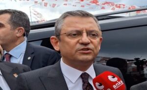 CHP Lideri Özgür Özel, İzmir’de yapılan aday tanıtım toplantısı sonrası