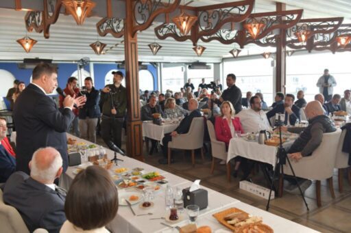 Cumhuriyet Halk Partisi (CHP) İzmir Büyükşehir Belediye Başkan Adayı Dr.