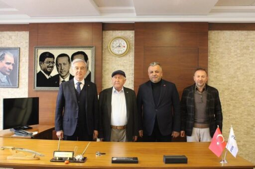 Murat Gökçekaya: Sanayicilerimiz bizim baş tacımız! Çiğli Belediye Başkan Adayı Murat Gökçekaya, Atatürk Organize Sanayi Bölgesi