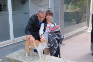 Cumhur İttifakı Bornova Belediye Başkan Adayı Cevdet Çayır, can dostları