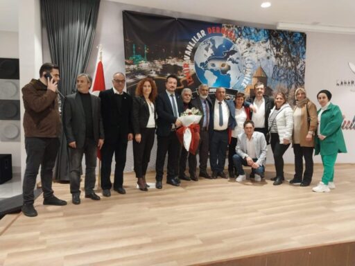 Karabağlarda İzmir Vanlılar derneği tarafından organize edilen ve Van Dernekler