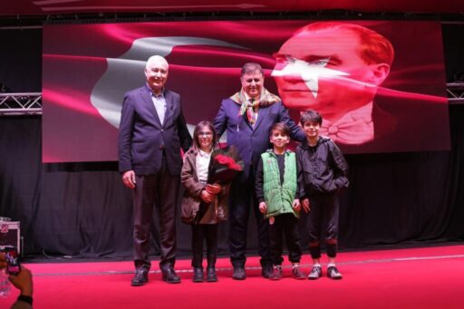 CHP İzmir Büyükşehir Belediye Başkan Adayı Dr. Cemil Tugay tarafından