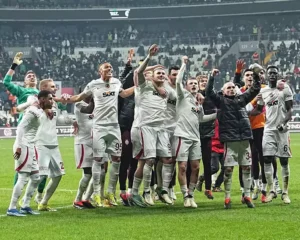 Trendyol Süper Lig’de lider Galatasaray, uzun zaman unutulmayacak maçta deplasmanda