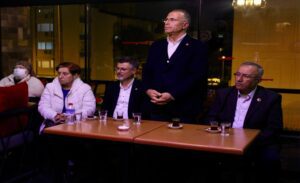 CHP Gaziemir Belediye Başkan Adayı Ünal Işık yeni dönemde yayalaşan