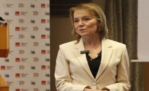 CHP Konak Belediye Başkan Adayı Nilüfer Çınarlı Mutlu, proje tanıtım