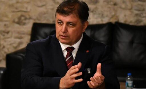 İzmir Büyükşehir Belediye Başkanı Dr. Cemil Tugay, tıkanan toplu sözleşme