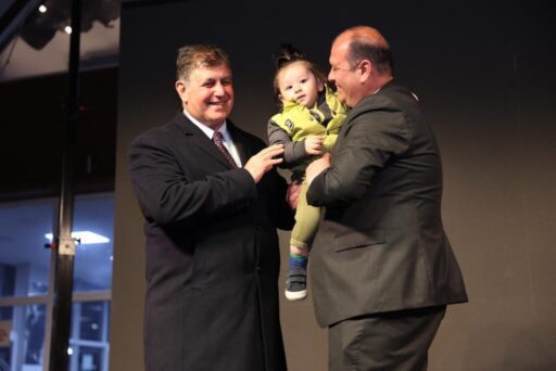 CHP İzmir Büyükşehir Belediye Başkan Adayı Dr. Cemil Tugay,Menderes’te yurttaşlarla