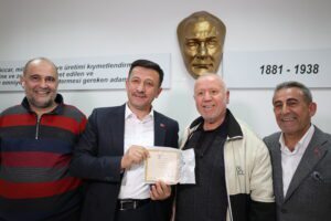 Cumhur İttifakı İzmir Büyükşehir Belediye Başkan Adayı Hamza Dağ, “Evini