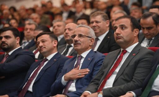 TTO’da sanayicilerle buluşun Bakan Uraluğlu’na 3 talep iletildi: İzmir- Aydın