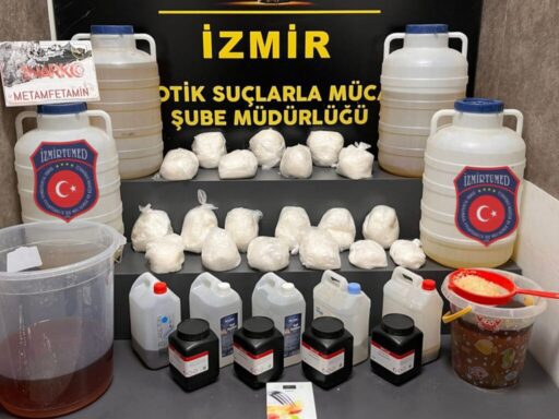Narkotik ekiplerinden rekor yakalama: 112 kilonun üzerinde metamfetamin ele geçirildi