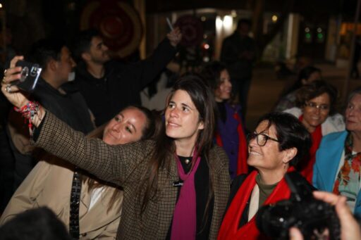 Cumhuriyet Halk Partisi Çeşme Belediye Başkan Adayı Lal Denizli’nin liderliğinde,