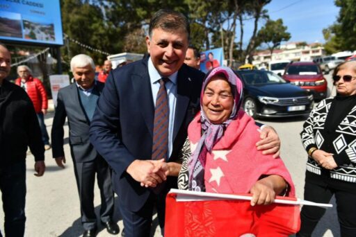 Başkan Cemil Tugay’dan termik santral tepkisi CHP İzmir Büyükşehir Belediye Başkan Adayı Dr. Cemil Tugay, Karaburun’da