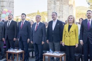 Seçim Koordinasyon Merkezi’nin açılışında konuşan Cumhur İttifakı Selçuk Belediye Başkan