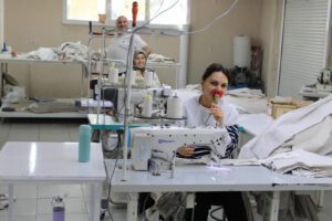 CHP adayı Işık kadın işçilerle buluştu “EMEK EN YÜCE DEĞERDİR”