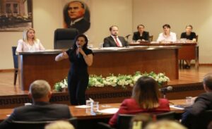 Efes Selçuk Belediyesi Nisan Ayı Meclis Toplantısı’nın ikinci birleşiminde görüşülen