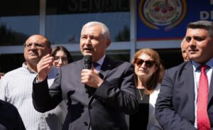 31 Mart Yerel Seçimleri’nde Kemalpaşa Belediye Başkanı seçilen Mehmet Türkmen,