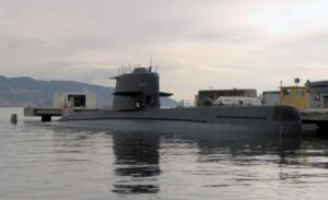 Söküm için Aliağa’ya getirilen üç İtalyan denizaltısının bugün Ege Çelik’e