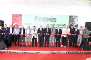 Türkiye tarım sektörünün dev buluşması Ödemiş’te başladı.  Sektöre yön veren