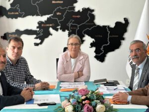 31 Mart Yerel Seçimler sonrasında da saha temaslarına hız kesmeyen