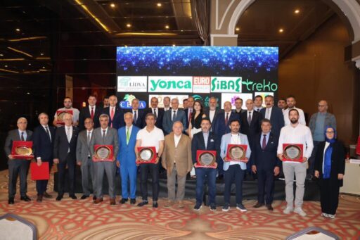 Egeli yaş meyve sebze ve meyve sebze mamulleri ihracatçılarında ödül coşkusu Taze meyve sebze ve meyve sebze mamulleri sektörleri, 2023 yılında