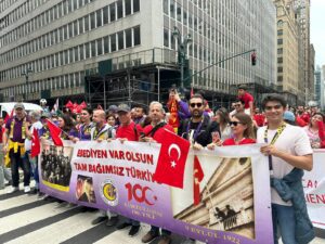 İzmir Atatürk Lisesi Mezunlar (İAL) Derneği, New York’da yapılan Türk