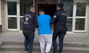 Uyuşturucu madde ticareti yapma suçundan hakkında kesinleşmiş 23 yıl 6