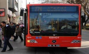 İzmir Büyükşehir Belediye Meclisi AK Parti Grup Başkanvekili Hakan Yıldız,