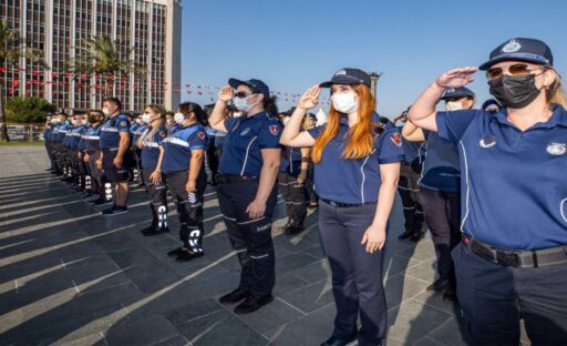 Karşıyaka İlçe Jandarma Komutanı Jandarma Astsubay Başçavuş Ahmet Karaman’ın emeklilik