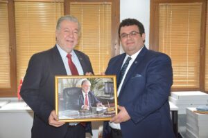 Abdurrahman Elvan, İzmir Elbiseciler ve Benzerleri Esnaf Odası’nın yeni başkan