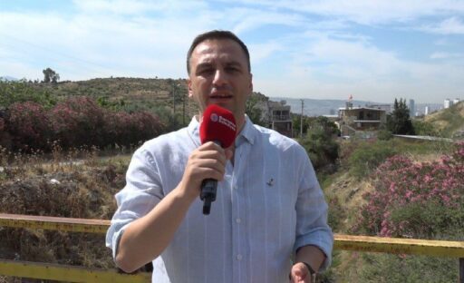 Bornova Belediye Başkanı Ömer Eşki, Bayraklı Belediyesi sınırındaki mahallesi Laka’dan