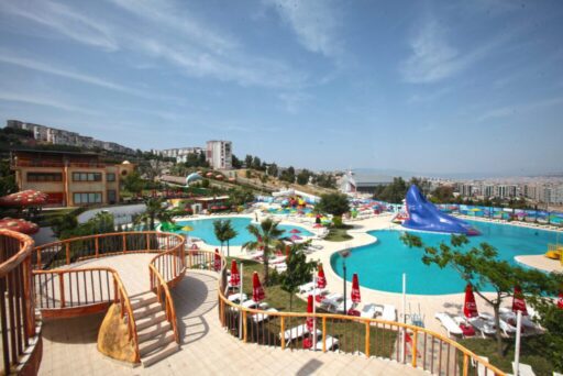 Karabağlar Belediyesi’nin uygun fiyat ve nitelikli hizmet veren Aqua Yaşam