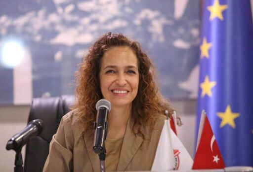 Karşıyakalıların talep ve önerilerini ilk ağızdan dinlemek isteyen Karşıyaka Belediye