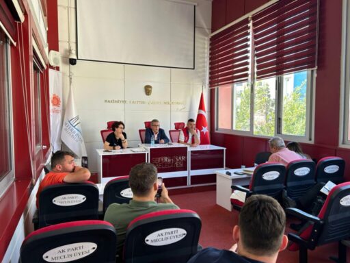 Seferihisar Belediyesi’nde, 700 işçiyi kapsayan maaş promosyonu anlaşması yapıldı. Türkiye