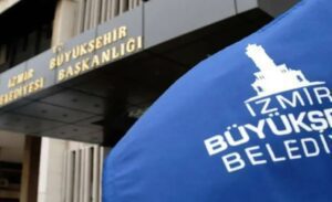 İzmir Büyükşehir Belediyesi Tunç Soyer döneminde, fuar reklamlarını geniş kitlelere