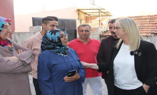 İzmir Büyükşehir Belediyesi tarafından yapımı devam eden Buca Onat Tüneli