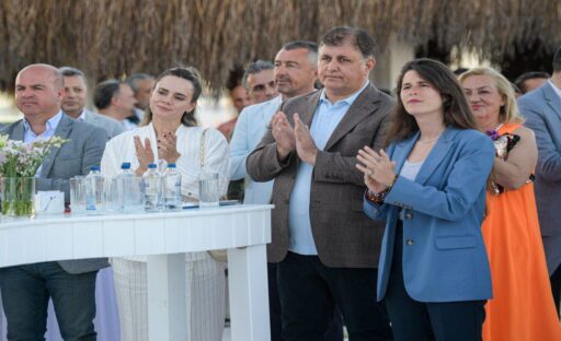 Çeşme Turistik Otelciler ve İşletmeciler Birliği (ÇEŞTOB) tarafından Çeşme’de düzenlenen